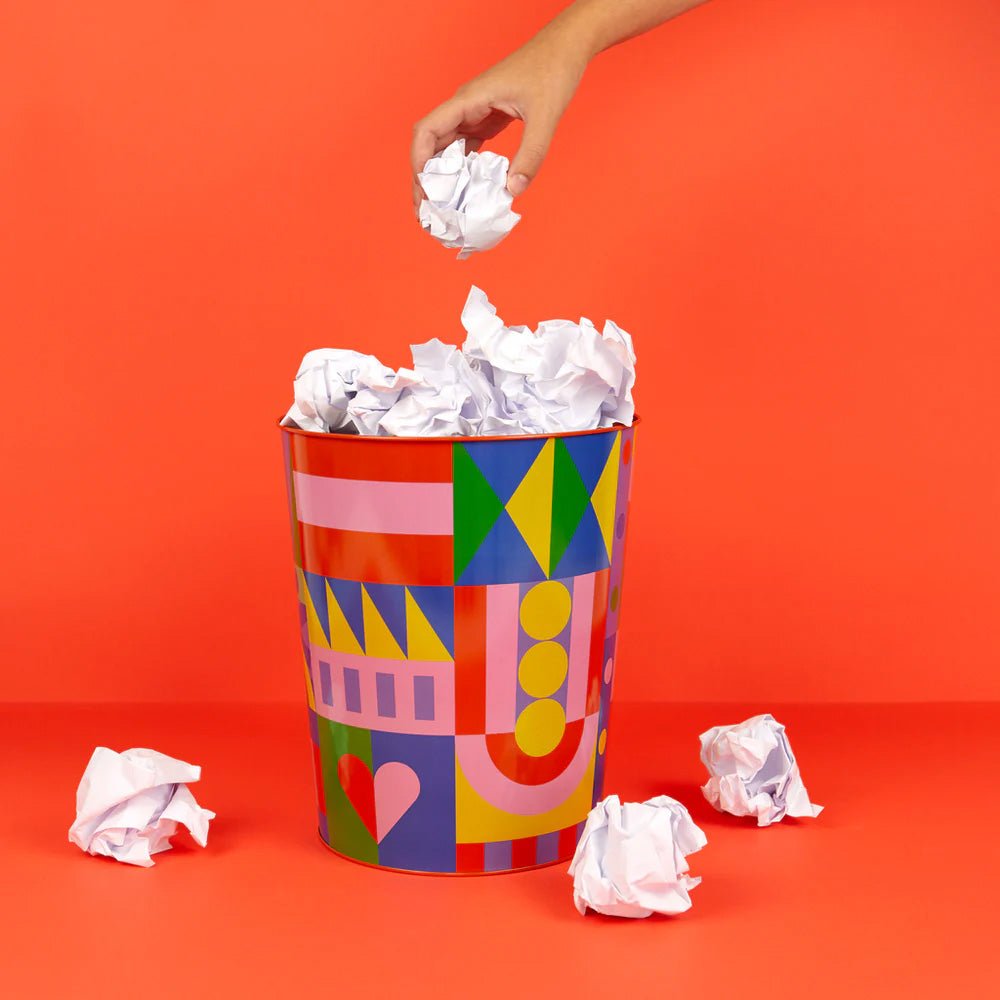 Papelera Los Pepes Hearts Rojo-Metal