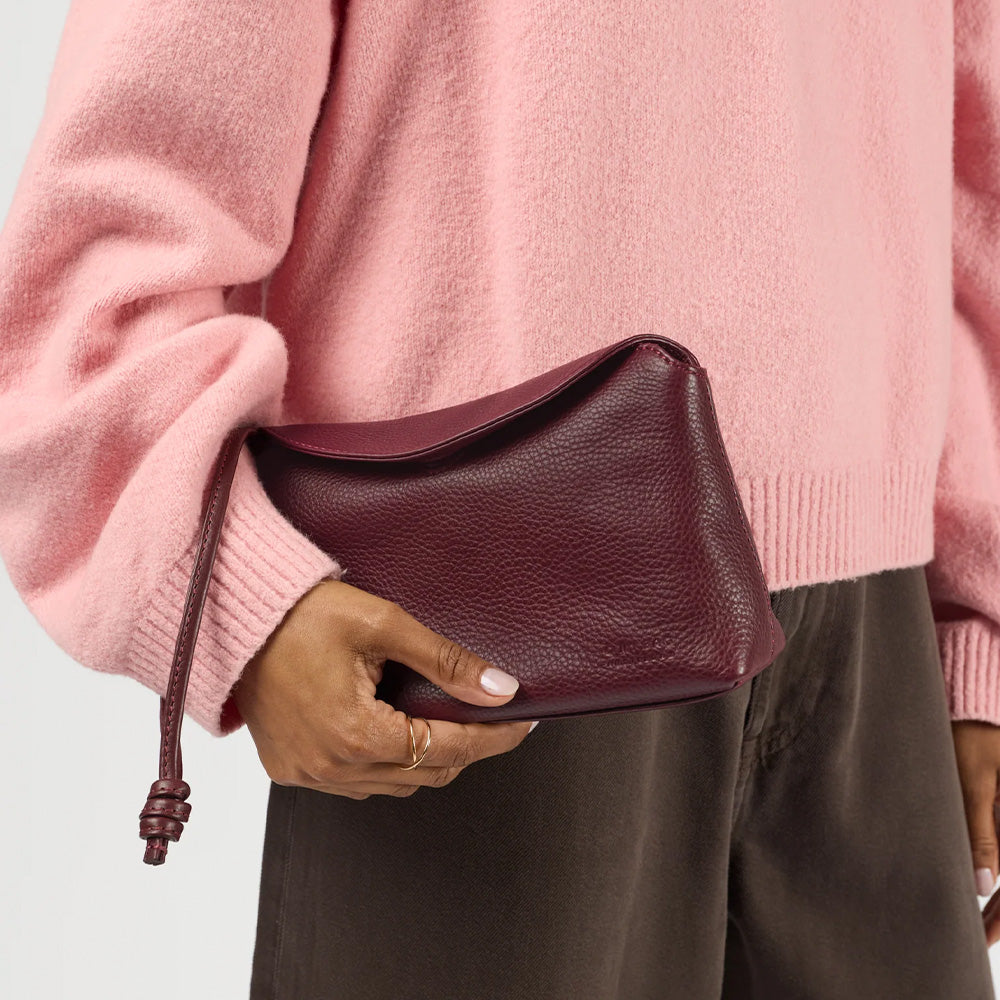 Bolso Sienna Mini Soft Grain Leather Dark Cherry
