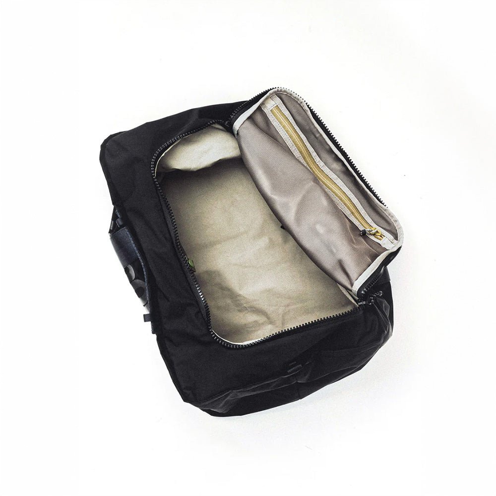 Bolso Summit Duffle Mediano Negro