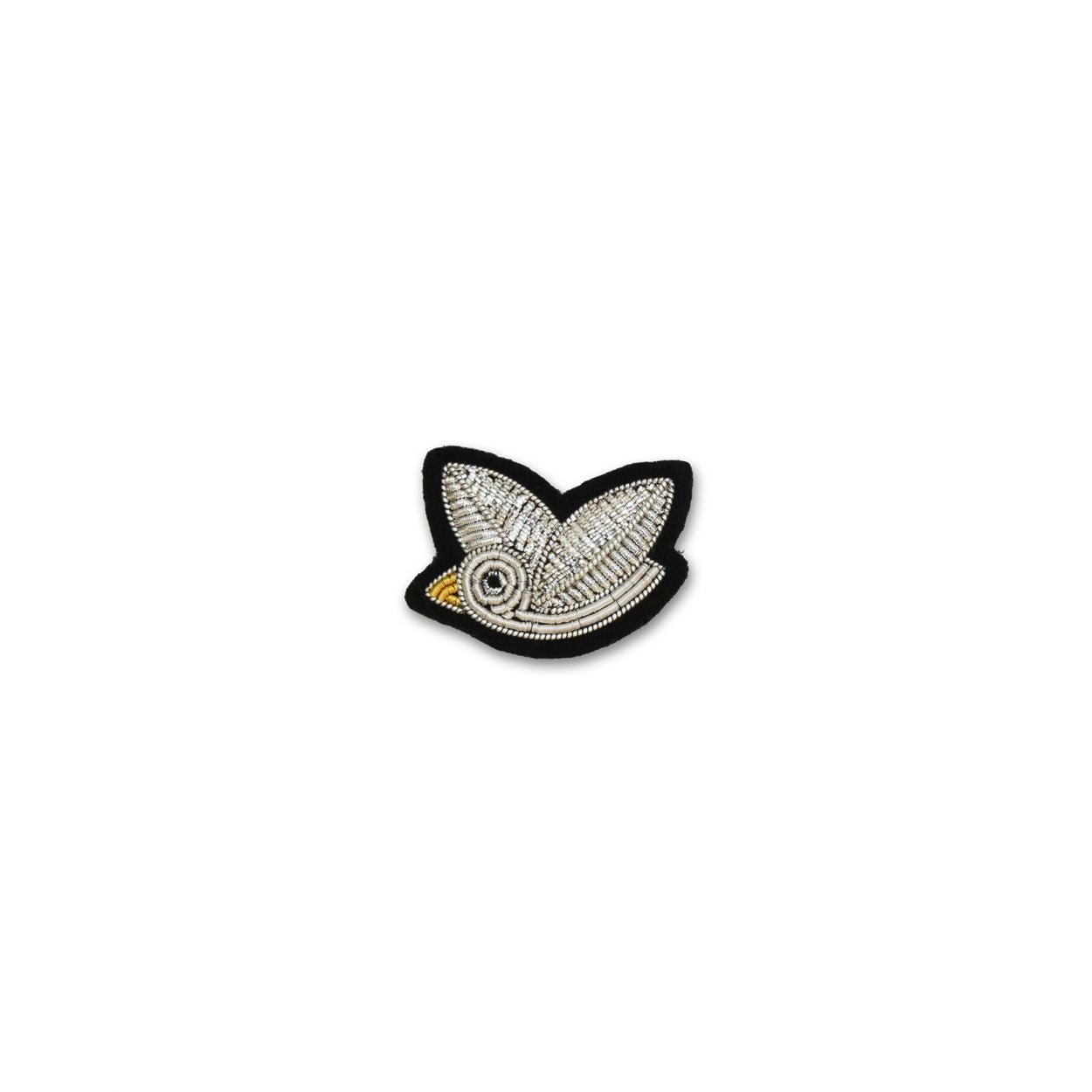 Pajarito plateado Broche Hecho a Mano