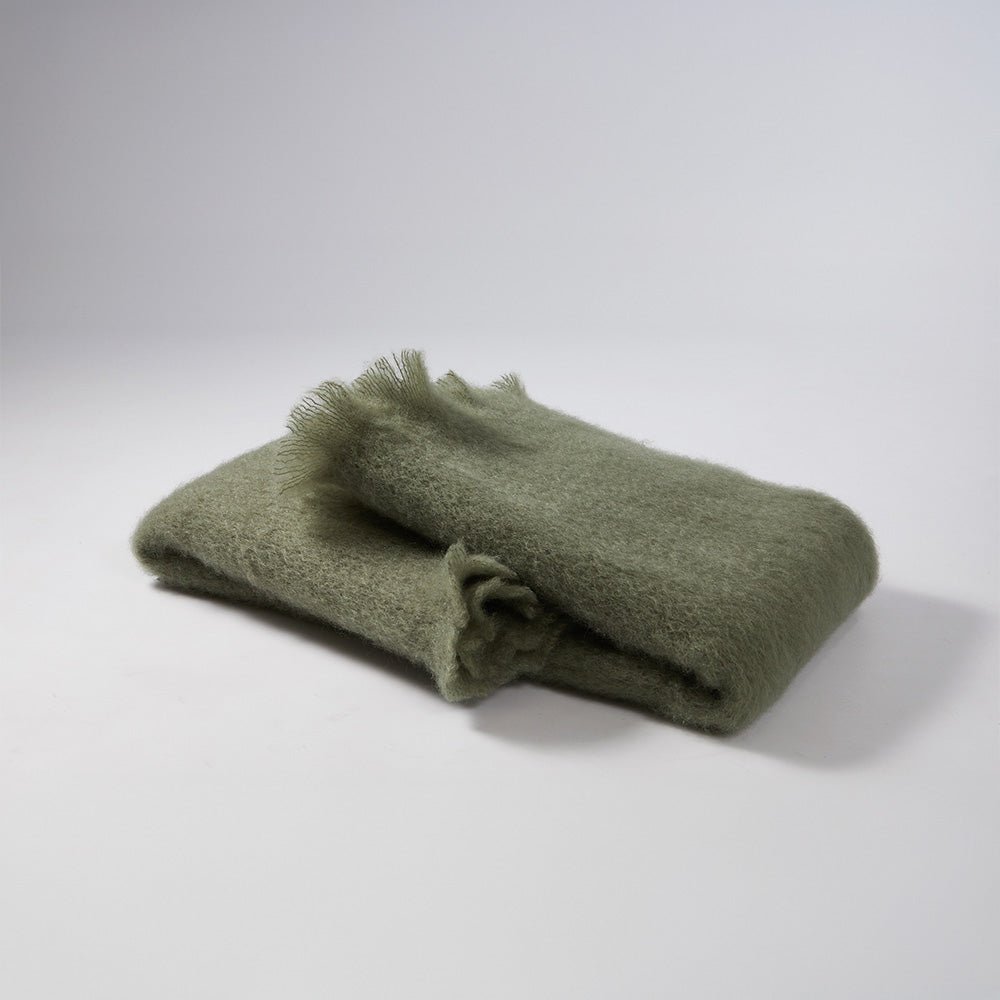 Foulard Mohair Olive Green 604 18x170
