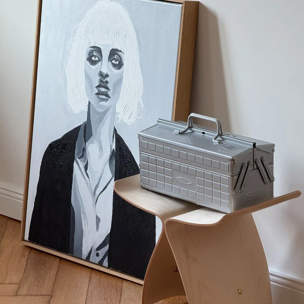 Boîte à outils argentée ST-350