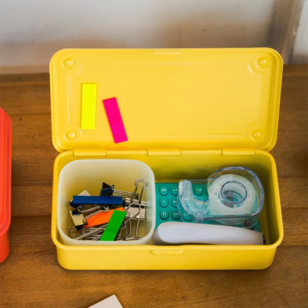 Boîte à outils jaune T-190