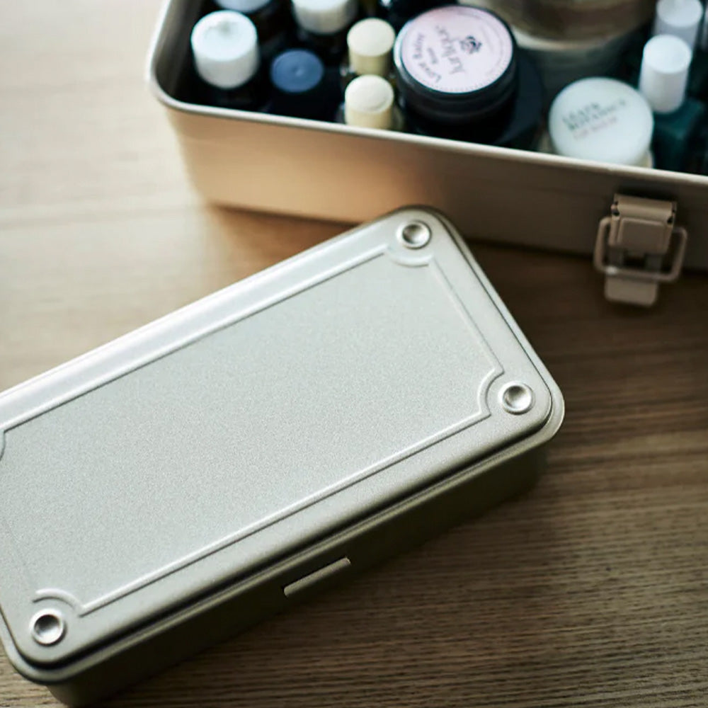 Boîte à outils beige T-190