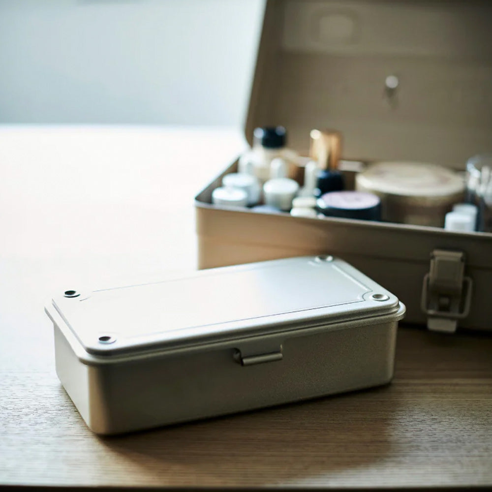 Boîte à outils beige T-190