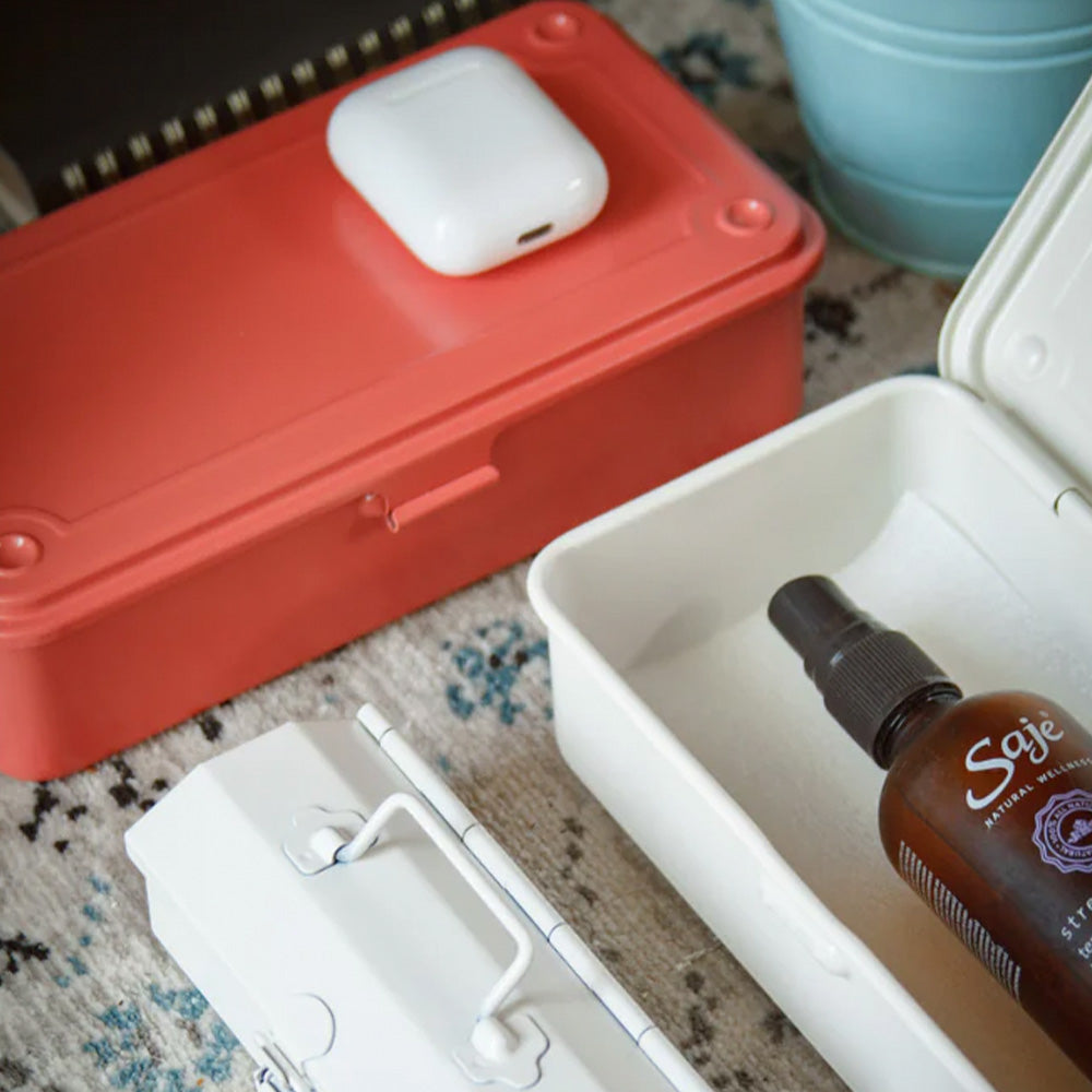 Boîte à outils rose T-190