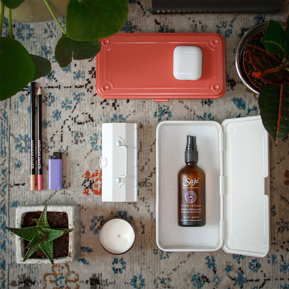 Boîte à outils rose T-190