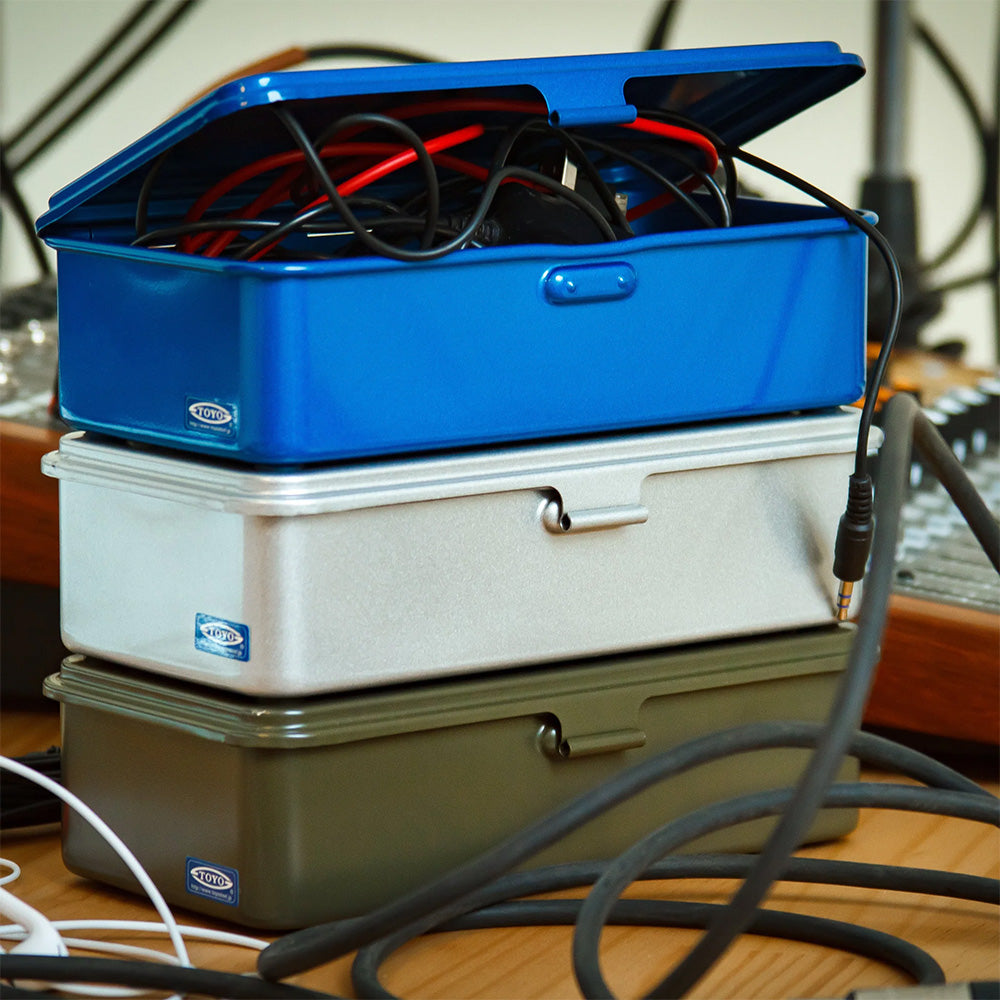 Boîte à outils vert militaire T-190