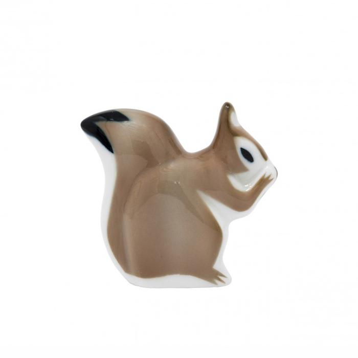 Squirrel Nº1 Gluttonous Porcelain Animal