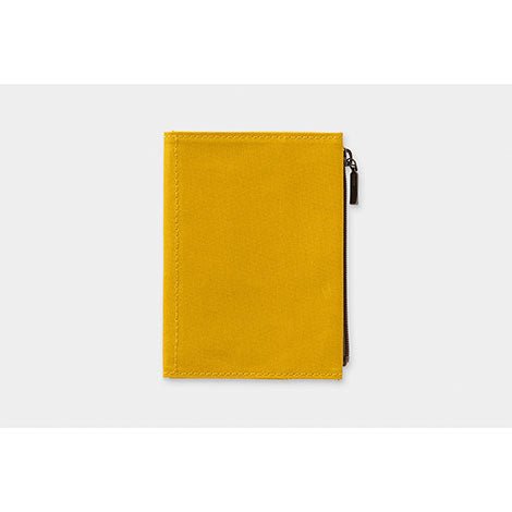 TRAVELER'S notebook B-Sides & Rarities Etui Zippé en Coton Taille Passeport Moutarde