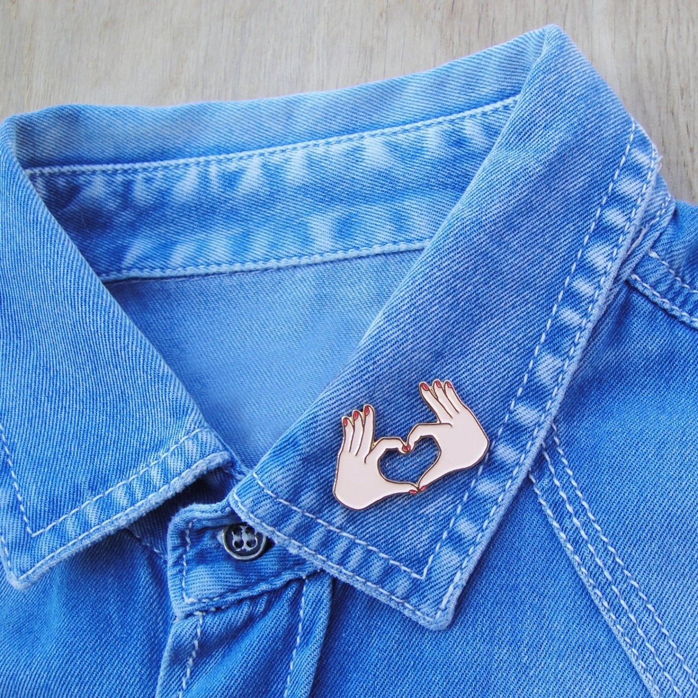 Broche d'amour