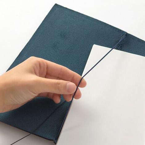 TRAVELER'S notebook - Format Régulier Bleu