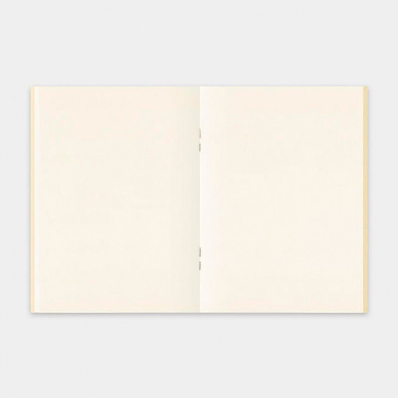 TRAVELER'S notebook Recharge 013 Papier Crème - Taille Passeport